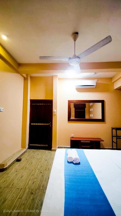 Jay'S Avenue Hotel Udawalawe Kültér fotó