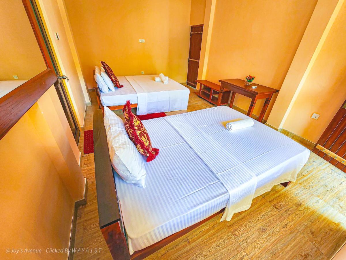 Jay'S Avenue Hotel Udawalawe Kültér fotó