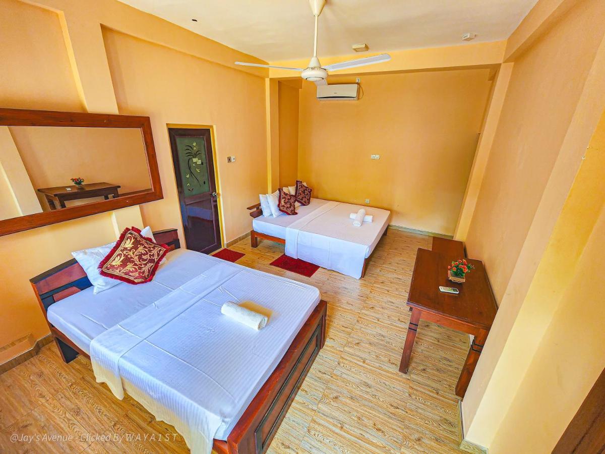 Jay'S Avenue Hotel Udawalawe Kültér fotó