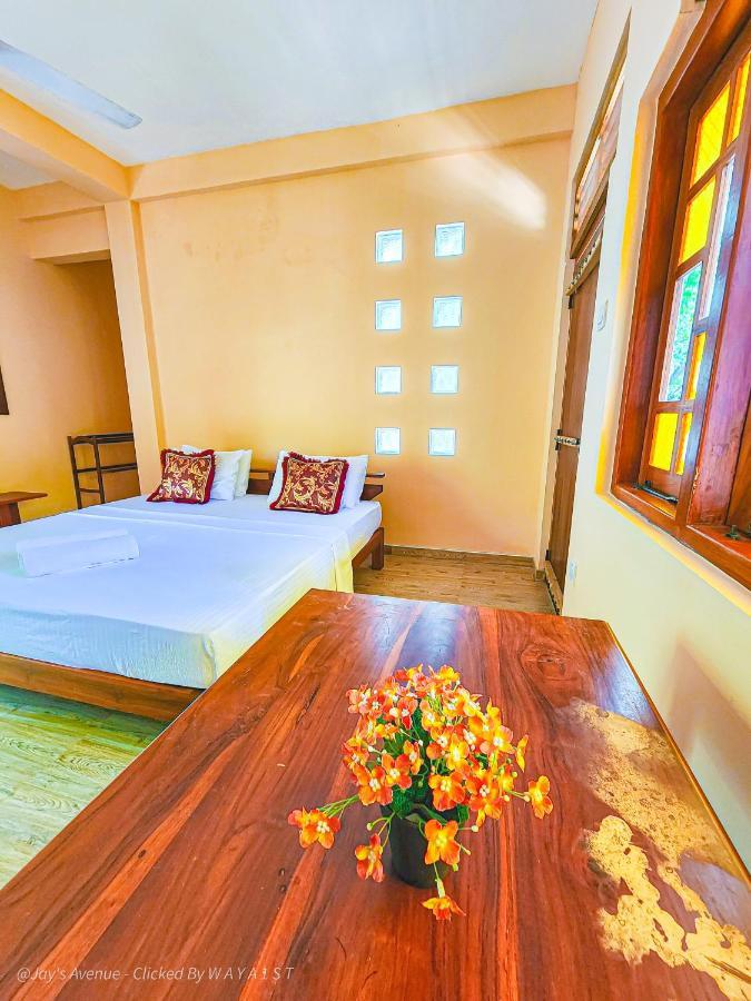 Jay'S Avenue Hotel Udawalawe Kültér fotó