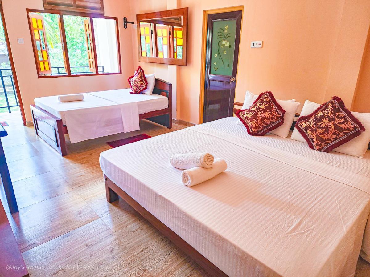 Jay'S Avenue Hotel Udawalawe Kültér fotó