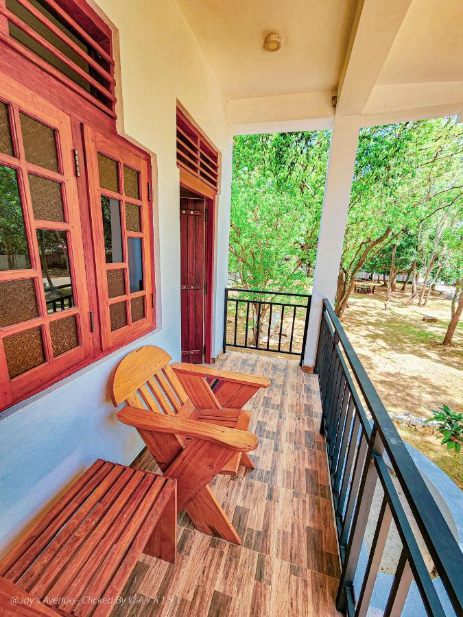 Jay'S Avenue Hotel Udawalawe Kültér fotó